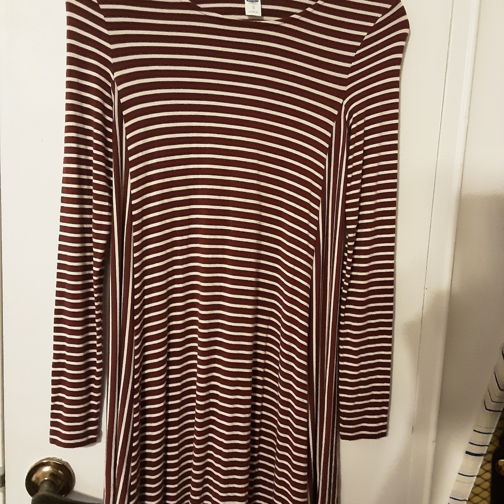 Woman's casual dress